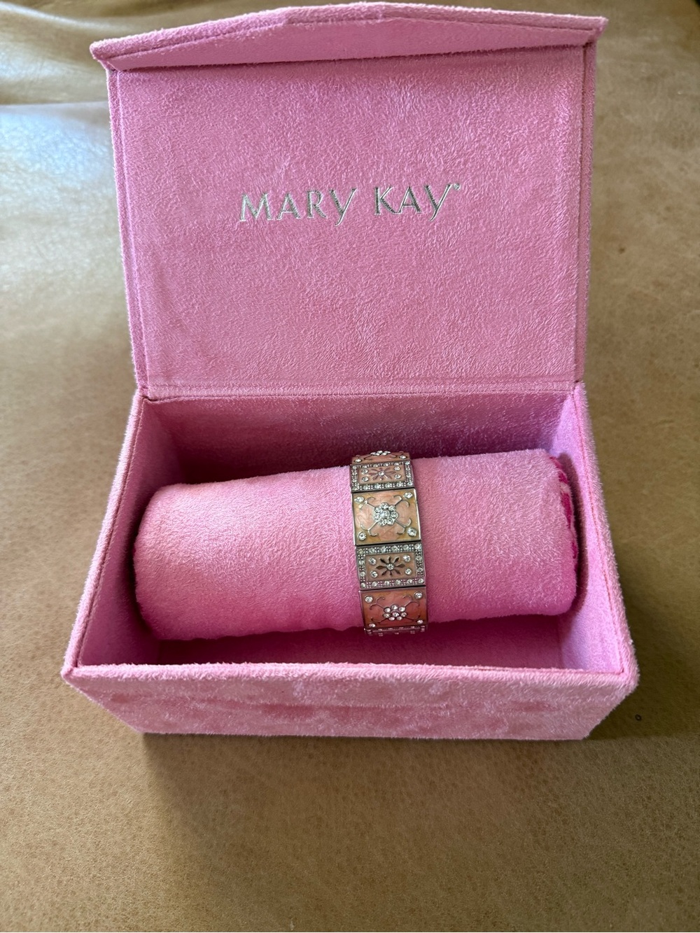 Vintage Pink Mary Kay Bracelet W/box Stretch Floral Rhinestones Chunky